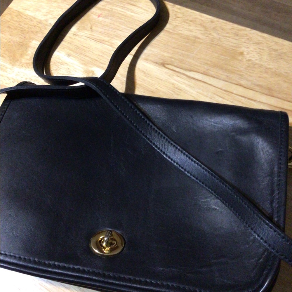 Sleek Black Leather Crossbody Bag